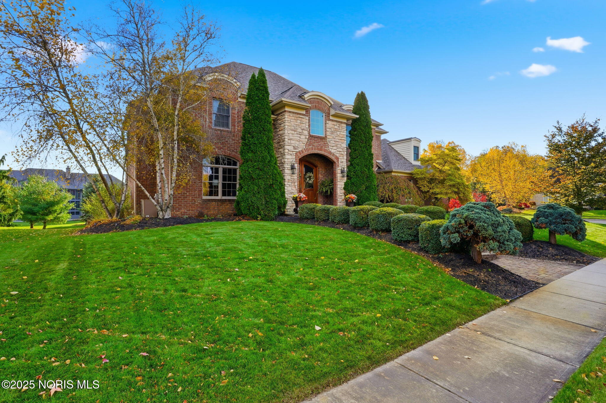 Findlay, Ohio 45840, United States, 4 Bedrooms Bedrooms, ,5 BathroomsBathrooms,Residential,Coming Soon,239030