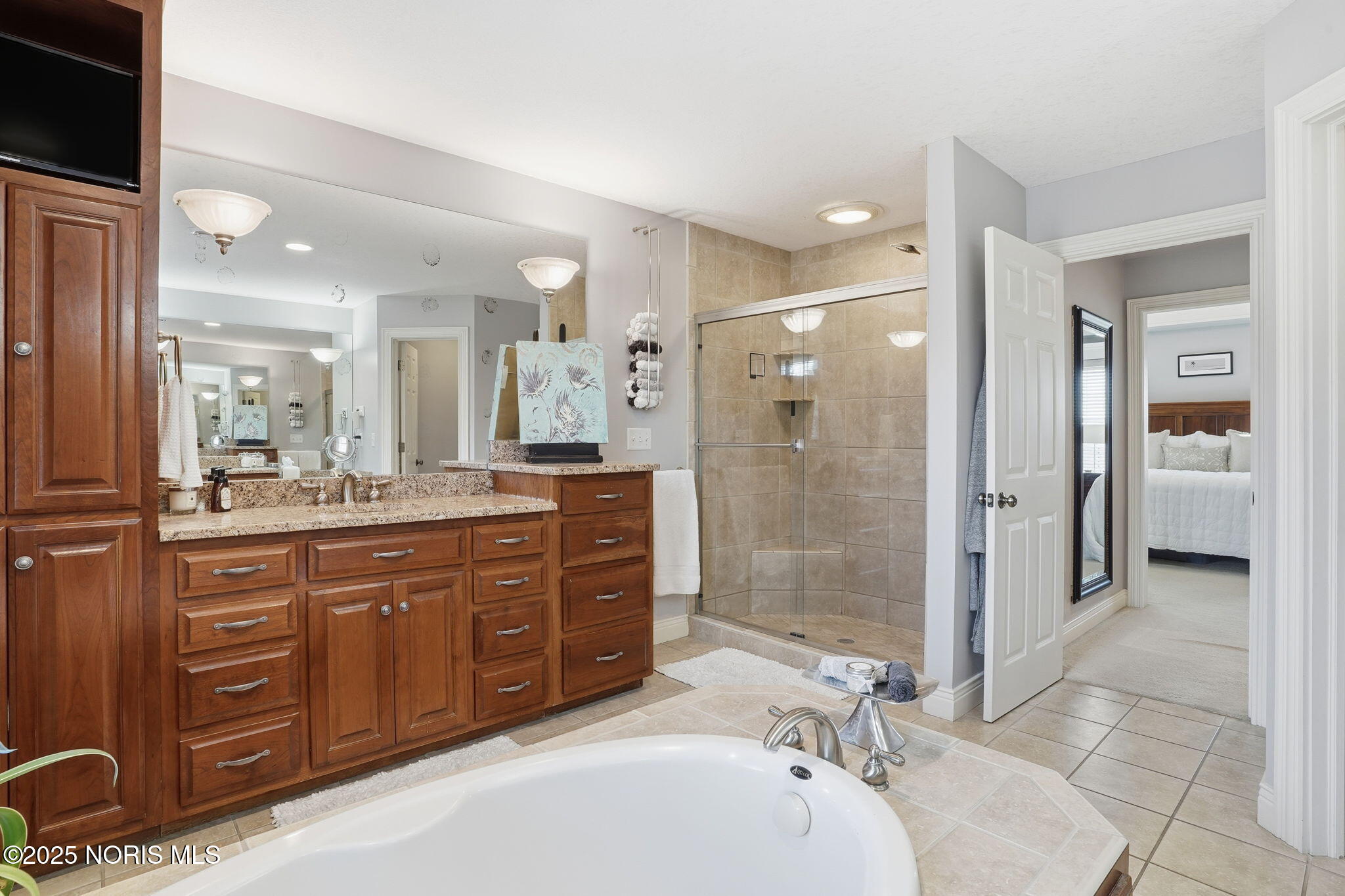 Findlay, Ohio 45840, United States, 4 Bedrooms Bedrooms, ,5 BathroomsBathrooms,Residential,Coming Soon,239030