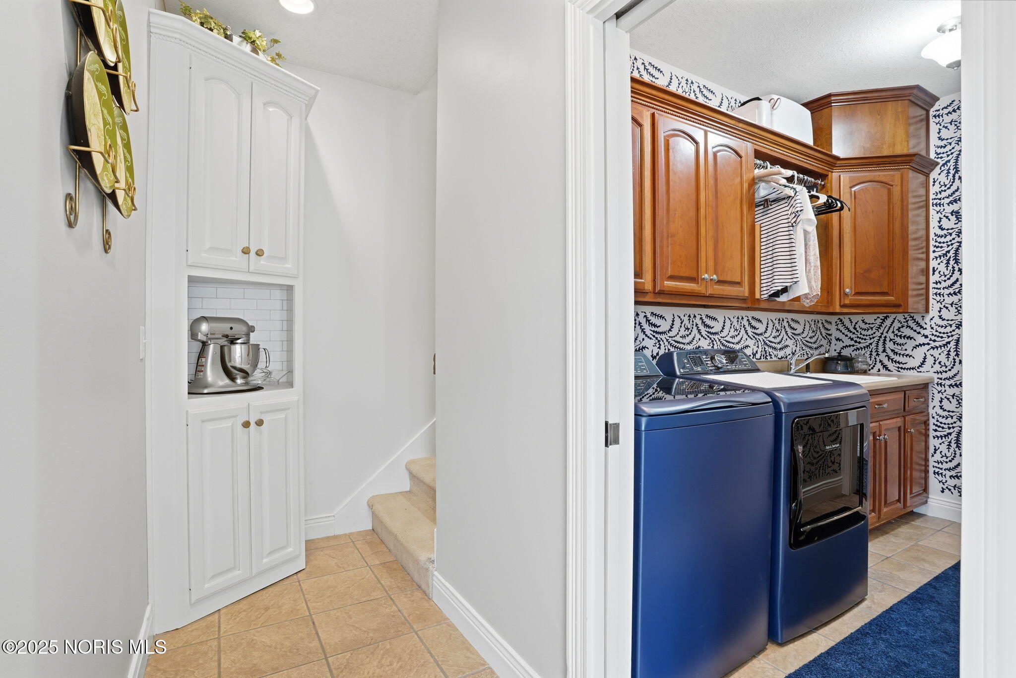 Findlay, Ohio 45840, United States, 4 Bedrooms Bedrooms, ,5 BathroomsBathrooms,Residential,Coming Soon,239030