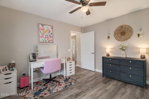 Tiny photo for 840 Old School Drive, Napoleon, OH 43545 (MLS # 10001616)