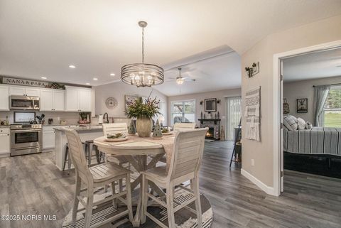 Tiny photo for 840 Old School Drive, Napoleon, OH 43545 (MLS # 10001616)