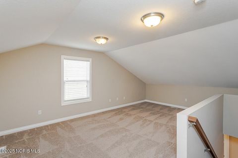 Tiny photo for 6864 Southpine Court, Maumee, OH 43537 (MLS # 10002447)