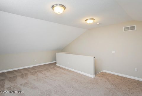 Tiny photo for 6864 Southpine Court, Maumee, OH 43537 (MLS # 10002447)