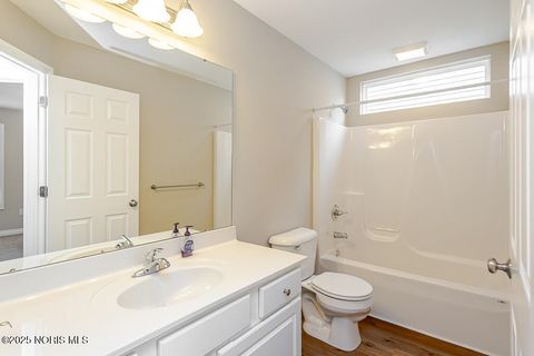 Tiny photo for 6864 Southpine Court, Maumee, OH 43537 (MLS # 10002447)