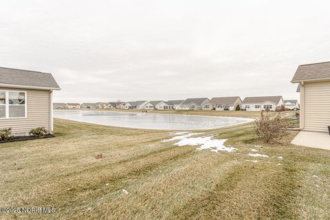 Tiny photo for 6864 Southpine Court, Maumee, OH 43537 (MLS # 10002447)