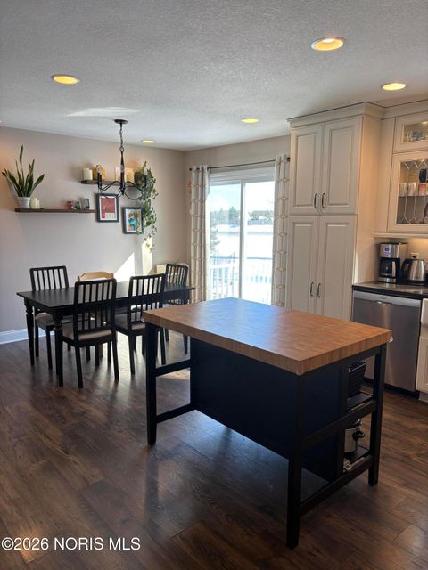 Tiny photo for 541 Mallard Road, Perrysburg, OH 43551 (MLS # 10003991)