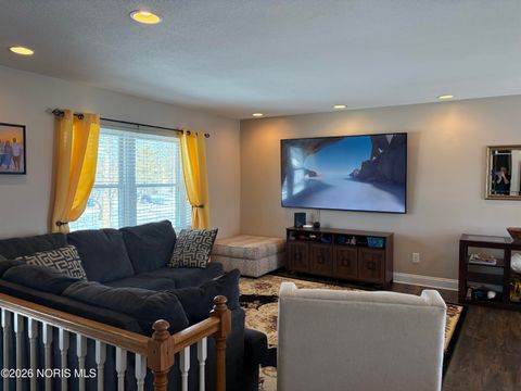 Tiny photo for 541 Mallard Road, Perrysburg, OH 43551 (MLS # 10003991)