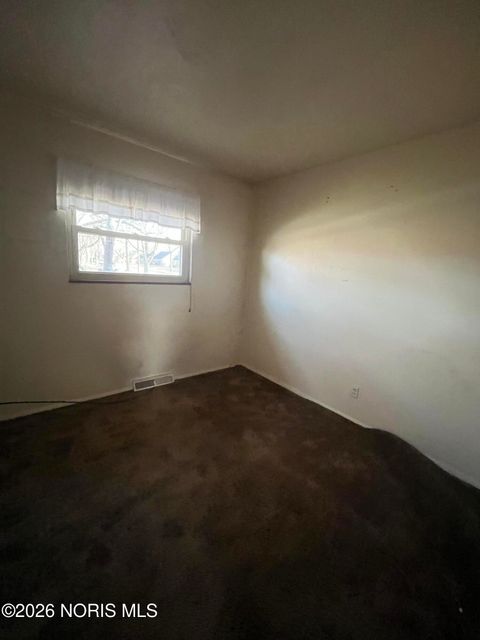 Tiny photo for 948 Joliet Drive, Maumee, OH 43537 (MLS # 10003058)