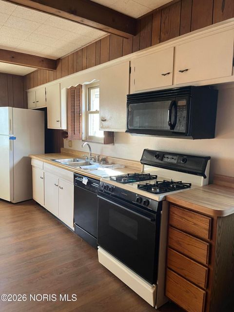 Tiny photo for 948 Joliet Drive, Maumee, OH 43537 (MLS # 10003058)