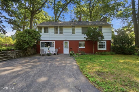 Tiny photo for 2541 N Mccord Road, Toledo, OH 43615 (MLS # 10010923)