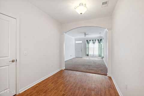 Tiny photo for 1613 E Brooklynn Park, Toledo, OH 43615 (MLS # 10005549)