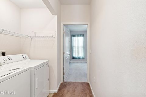 Tiny photo for 1613 E Brooklynn Park, Toledo, OH 43615 (MLS # 10005549)