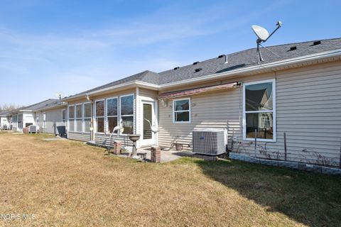 Tiny photo for 1613 E Brooklynn Park, Toledo, OH 43615 (MLS # 10005549)