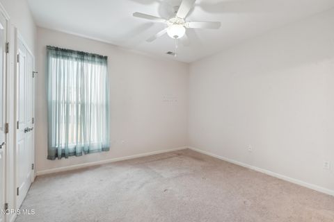 Tiny photo for 1613 E Brooklynn Park, Toledo, OH 43615 (MLS # 10005549)