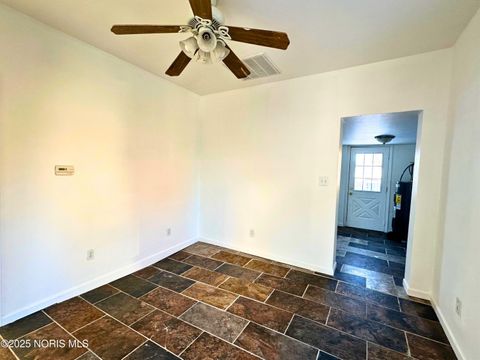 Tiny photo for 2 Riverside Court, Toledo, OH 43611 (MLS # 10002262)