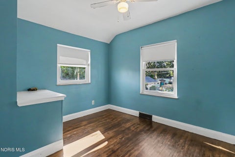Tiny photo for 3940 Maxwell Road, Toledo, OH 43613 (MLS # 10011576)