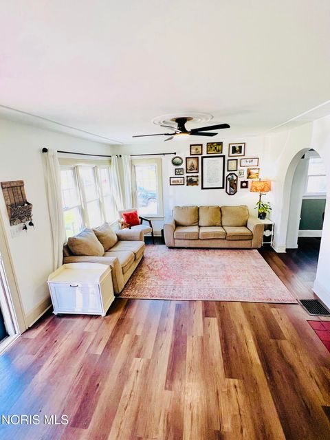 Tiny photo for 3704 Almeda Drive, Toledo, OH 43612 (MLS # 10006773)