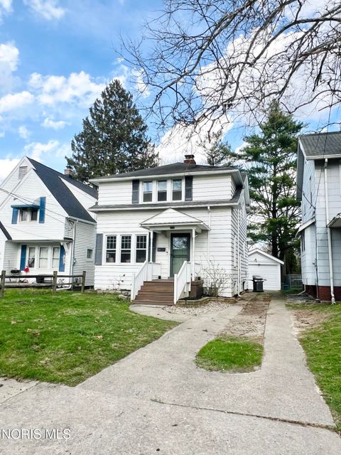 Tiny photo for 3704 Almeda Drive, Toledo, OH 43612 (MLS # 10006773)