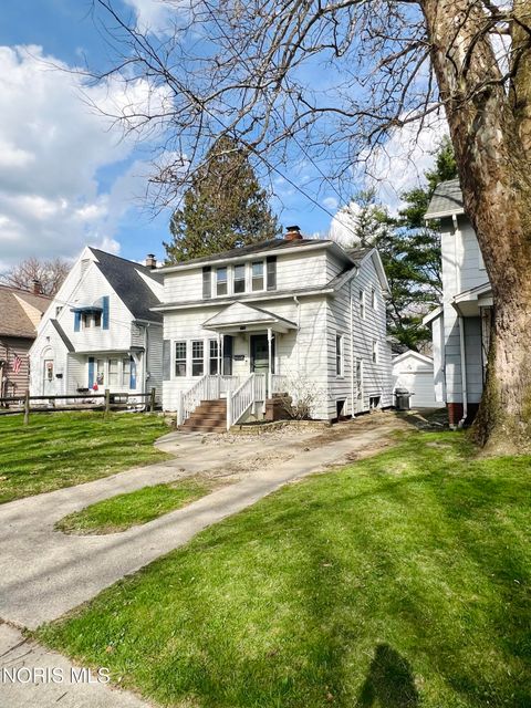 Tiny photo for 3704 Almeda Drive, Toledo, OH 43612 (MLS # 10006773)