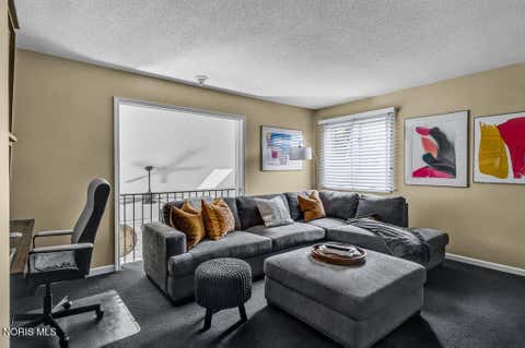 Tiny photo for 6775 Carrie Pine Lane, Toledo, OH 43617 (MLS # 10011143)