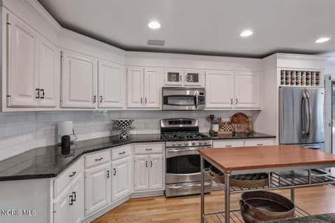 Tiny photo for 6775 Carrie Pine Lane, Toledo, OH 43617 (MLS # 10011143)
