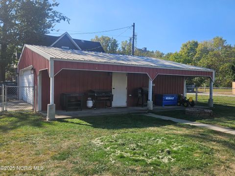 Tiny photo for 227 E Broadway Street, North Baltimore, OH 45872 (MLS # 10000376)