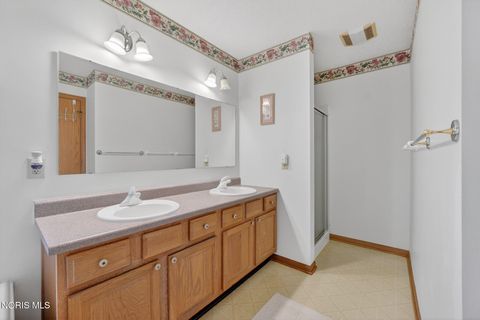Tiny photo for 7508 Epaulet Lane, Maumee, OH 43537 (MLS # 10005080)