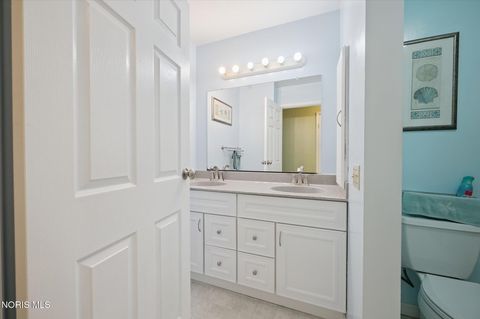 Tiny photo for 1715 Glen Valley Drive, Toledo, OH 43614 (MLS # 10006040)