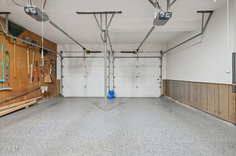 Tiny photo for 1715 Glen Valley Drive, Toledo, OH 43614 (MLS # 10006040)