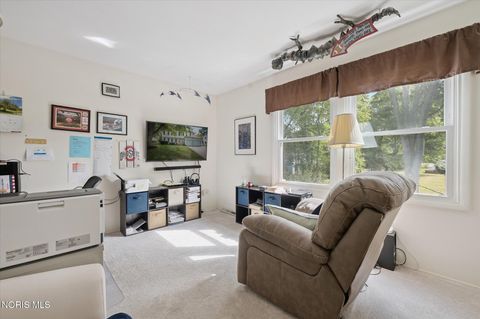 Tiny photo for 1715 Glen Valley Drive, Toledo, OH 43614 (MLS # 10006040)