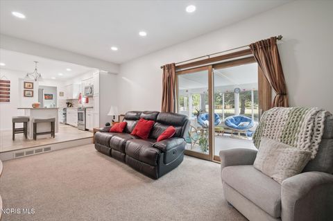 Tiny photo for 1715 Glen Valley Drive, Toledo, OH 43614 (MLS # 10006040)