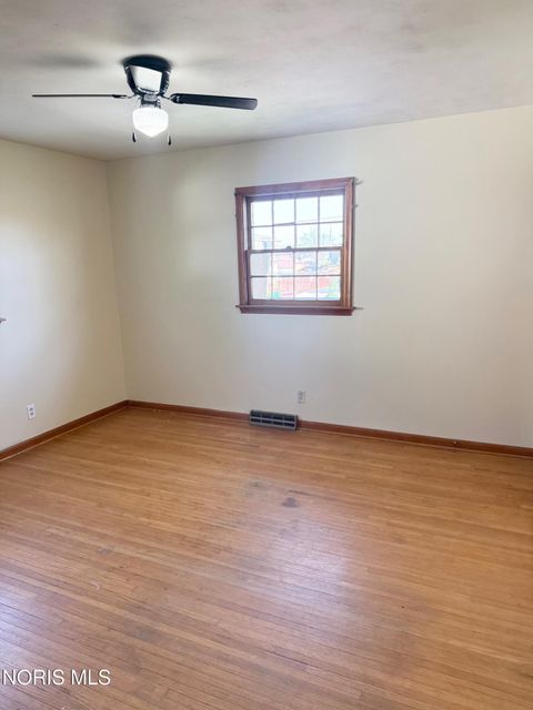 Tiny photo for 627 W Foulke Avenue, Findlay, OH 45840 (MLS # 10006819)