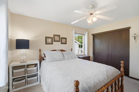 Tiny photo for 417 Chesterfield Lane, Maumee, OH 43537 (MLS # 10008710)