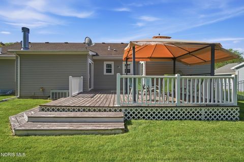 Tiny photo for 417 Chesterfield Lane, Maumee, OH 43537 (MLS # 10008710)