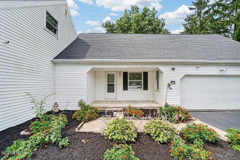 Tiny photo for 2416 Springmill Road, Findlay, OH 45840 (MLS # 10012177)