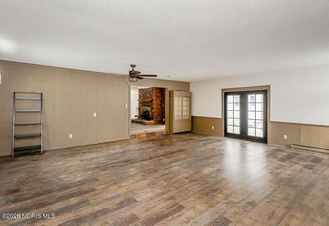 Tiny photo for 4349 S Eber Road, Monclova, OH 43542 (MLS # 10003227)