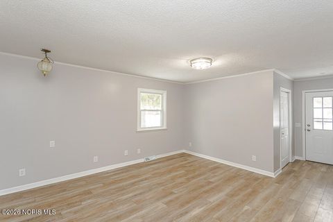 Tiny photo for 4349 S Eber Road, Monclova, OH 43542 (MLS # 10003227)