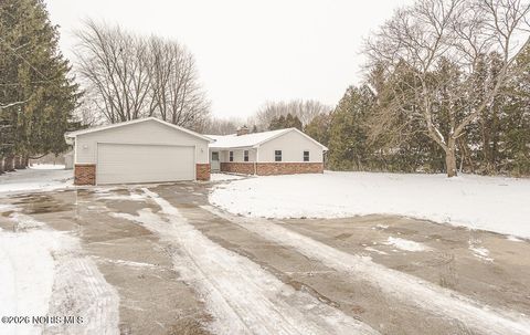 Tiny photo for 4349 S Eber Road, Monclova, OH 43542 (MLS # 10003227)