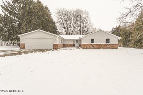 4349 S Eber Road Monclova OH 43542