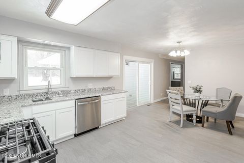 Tiny photo for 4349 S Eber Road, Monclova, OH 43542 (MLS # 10003227)