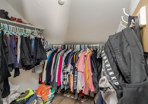 Tiny photo for 5857 Pickard Drive, Toledo, OH 43613 (MLS # 10003955)