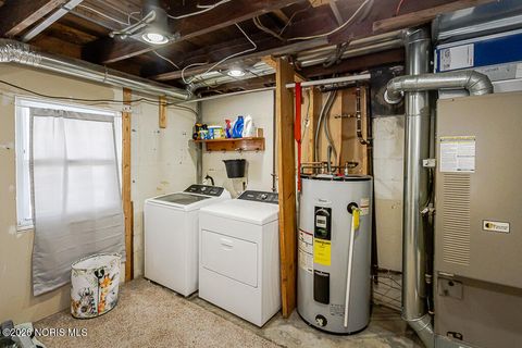 Tiny photo for 5857 Pickard Drive, Toledo, OH 43613 (MLS # 10003955)