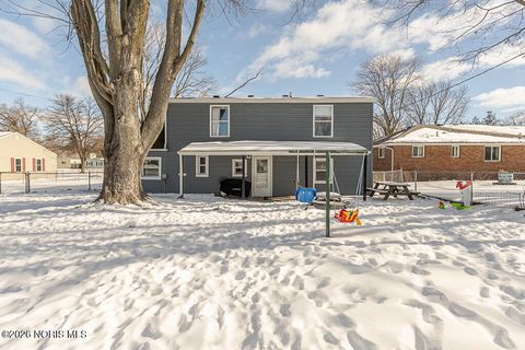 Tiny photo for 5857 Pickard Drive, Toledo, OH 43613 (MLS # 10003955)