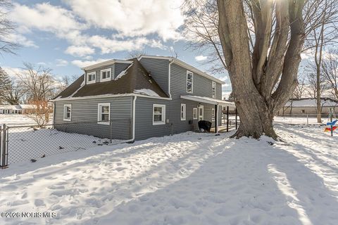 Tiny photo for 5857 Pickard Drive, Toledo, OH 43613 (MLS # 10003955)