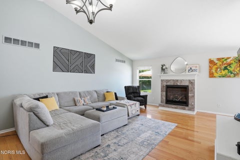 Tiny photo for 258 Haley Wood Drive, Findlay, OH 45840 (MLS # 10008675)