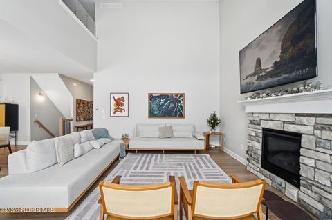 Tiny photo for 1037 Stoneleigh Road, Perrysburg, OH 43551 (MLS # 10003950)