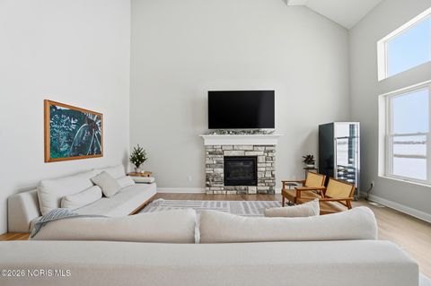 Tiny photo for 1037 Stoneleigh Road, Perrysburg, OH 43551 (MLS # 10003950)