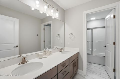 Tiny photo for 1037 Stoneleigh Road, Perrysburg, OH 43551 (MLS # 10003950)