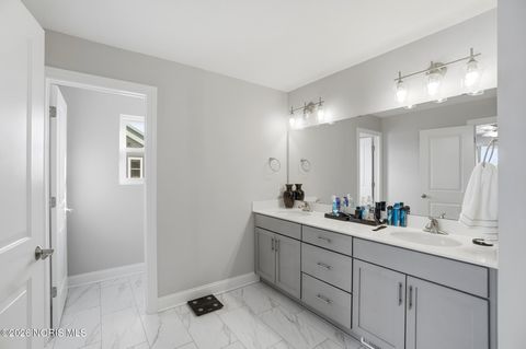 Tiny photo for 1037 Stoneleigh Road, Perrysburg, OH 43551 (MLS # 10003950)