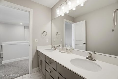 Tiny photo for 1037 Stoneleigh Road, Perrysburg, OH 43551 (MLS # 10003950)